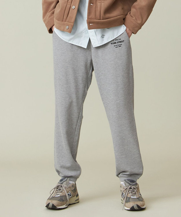 J.PRESS YORK STREET 【UNISEX】ワンポイントスウェットパンツ ライトグレー系