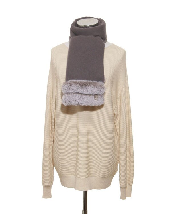 MOONBAT 【WEB限定】FURLA ウール100％×スノートップファーマフラー チャーム付き チャコールグレー