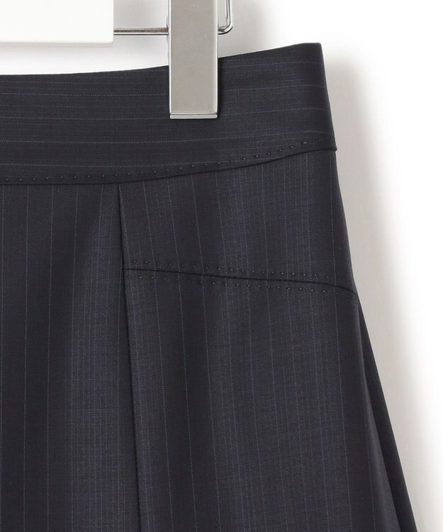 23区 【セットアップ対応】ファインネスウール フレア スカート ネイビー系ストライプ