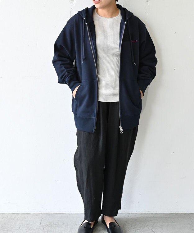 muuc 〈コットン100% 12.7オンス生地＆裏面パイル〉花刺繍のWジップパーカー ネイビー