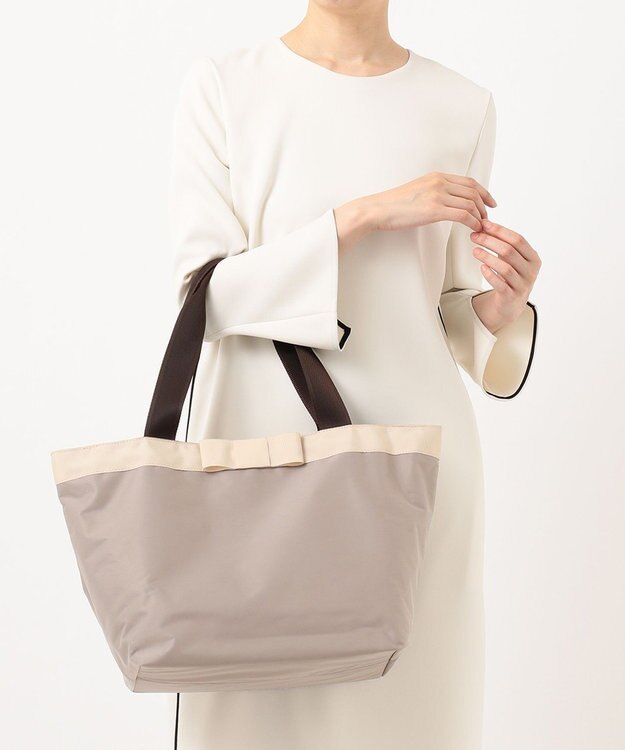 UNBILLION cachecache WEB限定ナイロンリボントートバッグＬ グレー