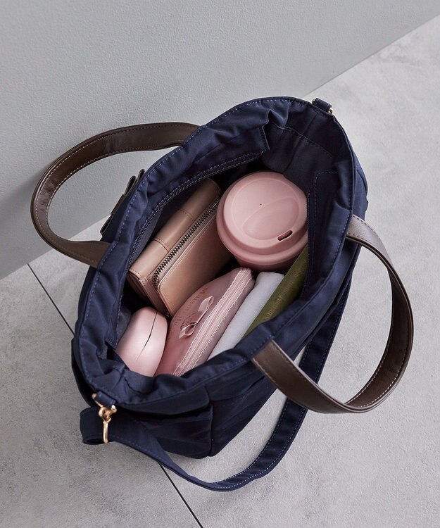 Maison de FLEUR EC限定撥水加工マルチポケット2Wayトートバッグ Black