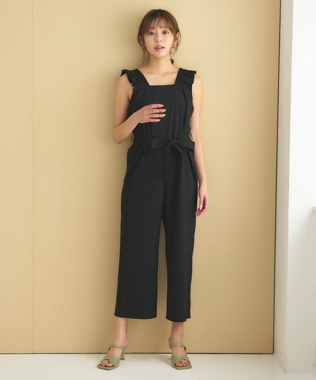 Feroux 【洗える】ショルダーフリル オールインワン ブラック系