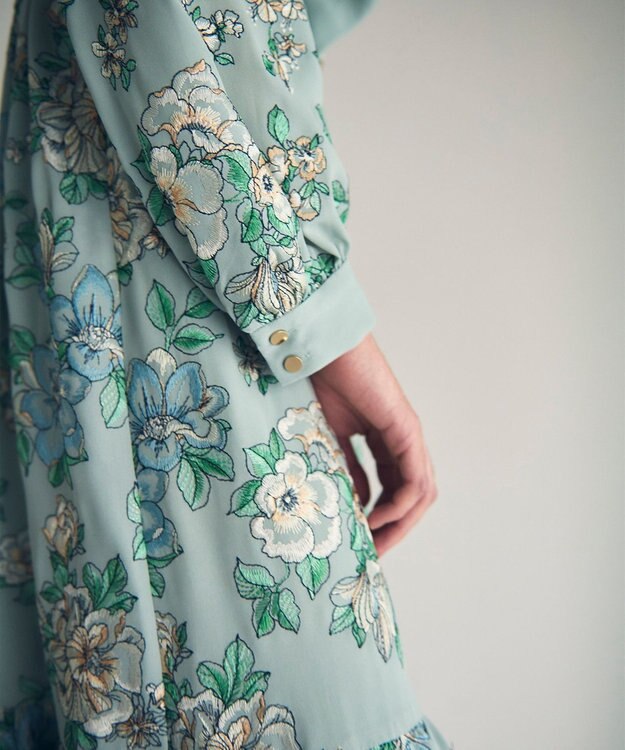 GRACE CONTINENTAL フラワー刺繍ボウタイワンピース ブルー