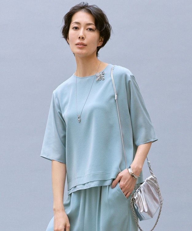 自由区 【カタログ掲載】ストレッチアムンゼン Tブラウス [WEB先行カラー]サックス