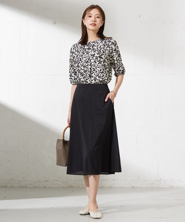 J.PRESS LADIES 【洗える】ボタニカルプリント ブラウス アイボリー系5