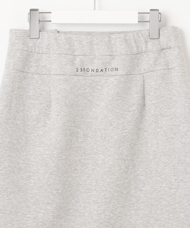 23区GOLF 安心の長めの着丈【23Fondation/WOMEN】スクエア スカート ライトグレー系
