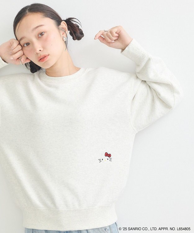 earth music&ecology チャンピオン　ハローキティ×ｅｍａｅ裏毛プルオーハ Oatmeal