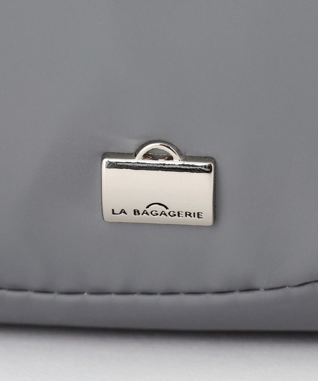 LA BAGAGERIE メタリックドロストポケット　ミニショルダーバッグ グレー