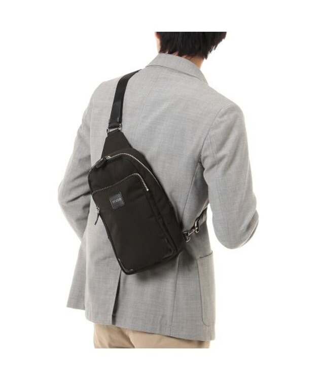 ACE BAGS & LUGGAGE MACKINTOSH PHILOSOPHY バルヴェニー ワンショルダータイプ ブラック