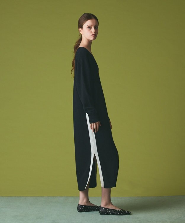 GRACE CONTINENTAL ライン配色ニットワンピース ブラック