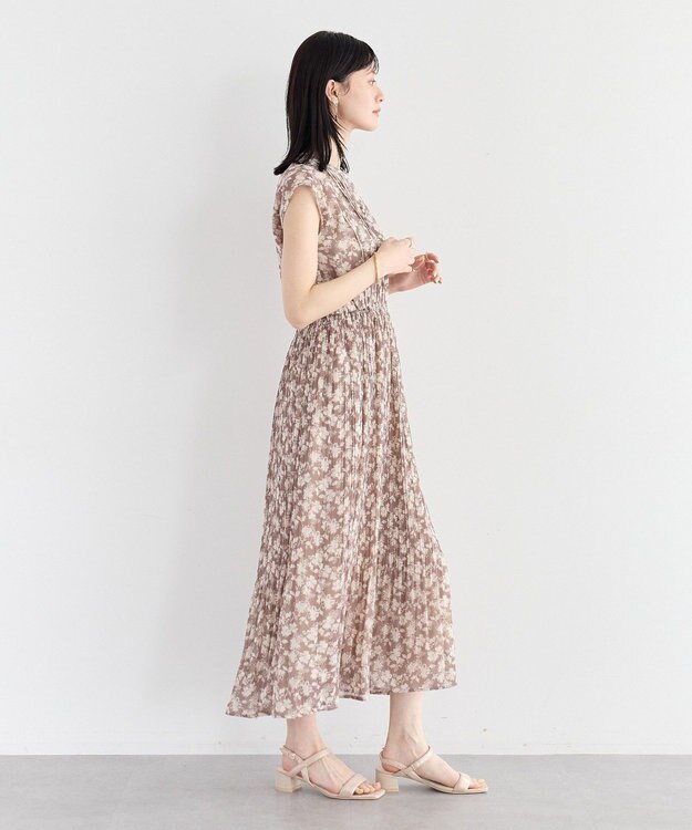 YECCA VECCA 花柄プリーツワンピース Beige