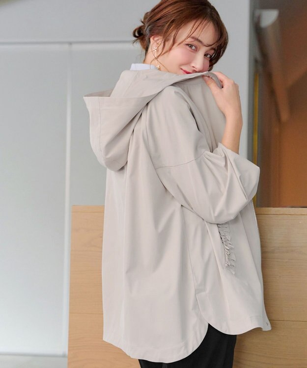 Tiaclasse ボリュームスリーブマウンテンフーディー グレージュ