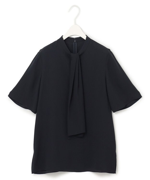 ICB L 【接触冷感・UVケア・速乾・洗える】BackSatinAmunzen  5分袖スカーフタイブラウス ネイビー系