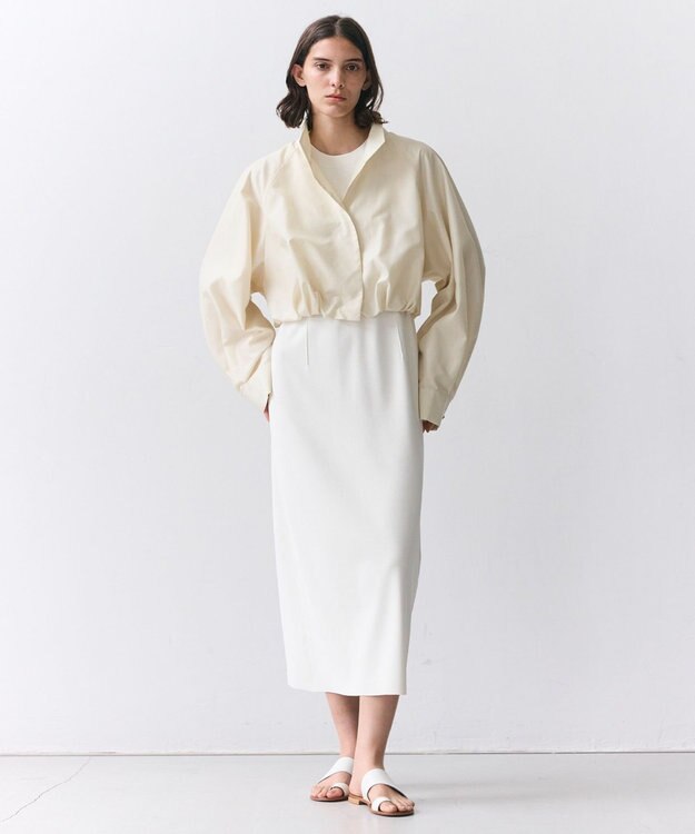 BEIGE， LABRADO / ダーツニット ロングワンピース Ecru