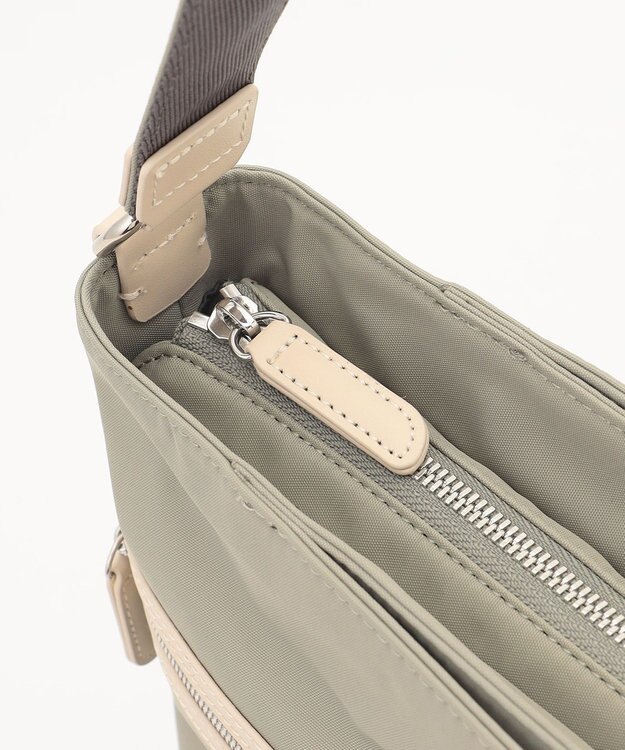 Y'SACCS アシメファスナーポケットショルダー ライトグリーン