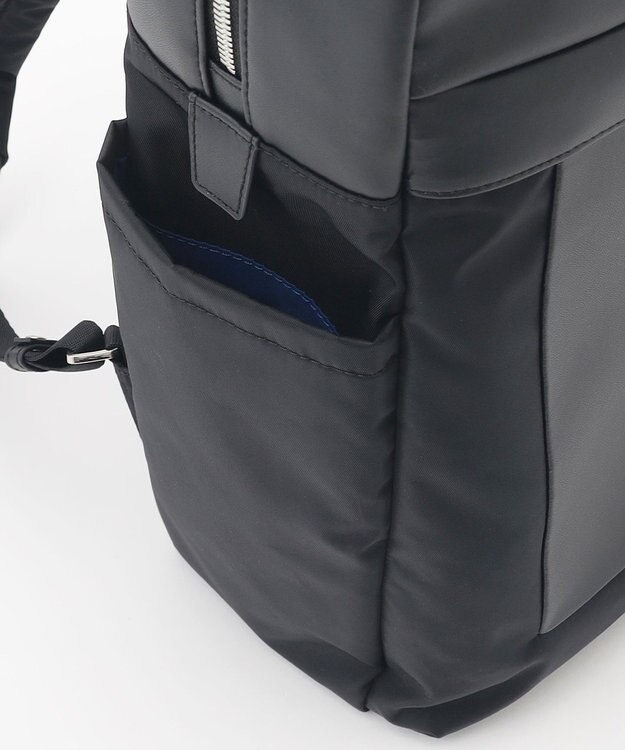 Y'SACCS 小西真奈美×Y'SACCS コンビスクエアリュックサック ブラック