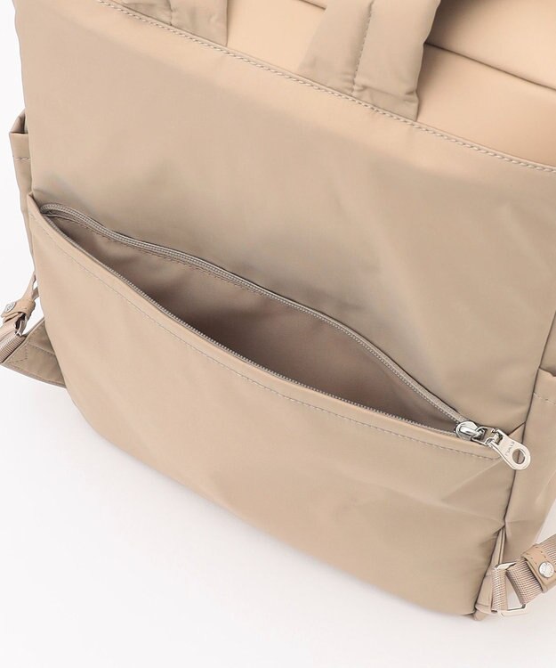 Y'SACCS 小西真奈美×Y'SACCS コンビスクエアリュックサック グレージュ