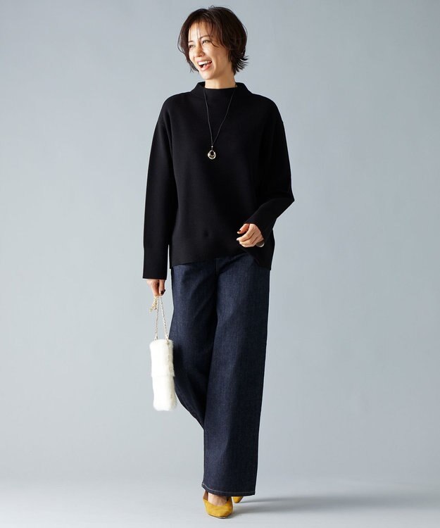 自由区 【WEB限定カラーあり】【セットアップ対応・洗える】レーヨンストレッチモックネック ニット ブラック×シャンパン