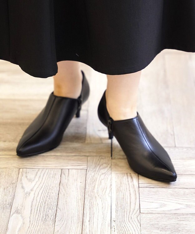 Pointer 日本製 ポインテッドトゥブーティ ブラック