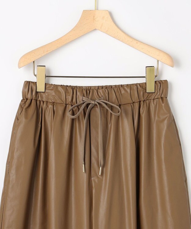 組曲 L レザーライク  クロップド ドロストワイドパンツ ブラウン系