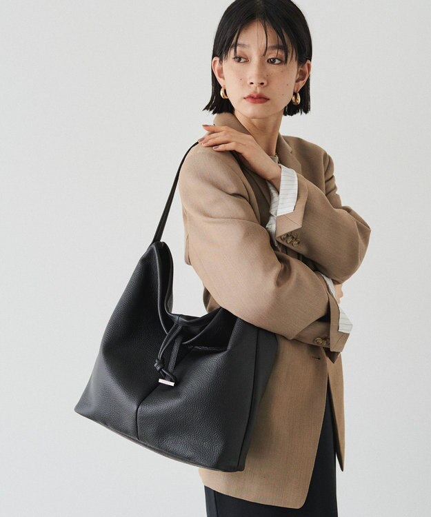 russet レザーワンショルダーバッグ(CE-1644) Black