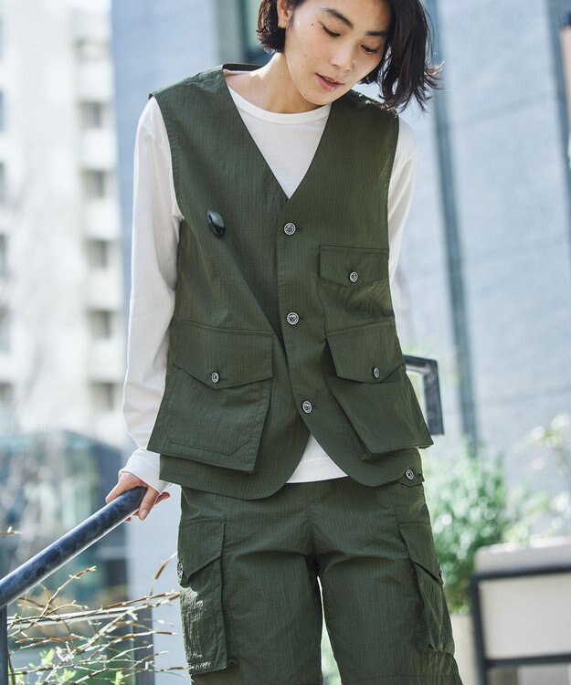 JOSEPH ABBOUD MOUNTAIN 【ECO撥水・軽量/男女兼用】Teeamu Jarviコラボベスト カーキ系