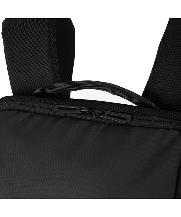 ZERO HALLIBURTON デイトン デイパック B4サイズ 14.0インチPC 81571 ブラック