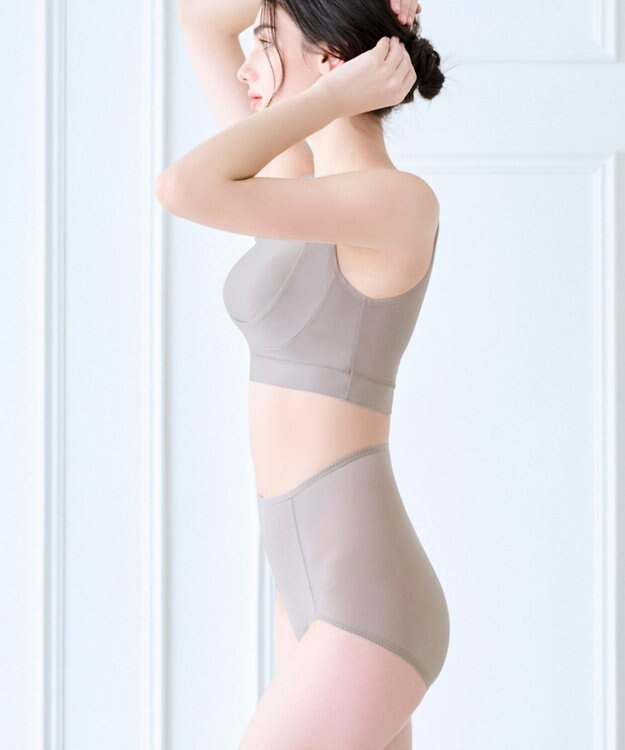 BRADELIS New York シリーズ160万枚突破 【BRADELIS NewYork / 育尻・伸びる・綿混・深め】モモパンツ・ショーツ#301 S～LL はくだけで簡単に補正 ダークグレージュ