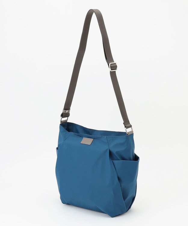 Y'SACCS 【ナイロンタフタ】トラベルショルダー ブルー