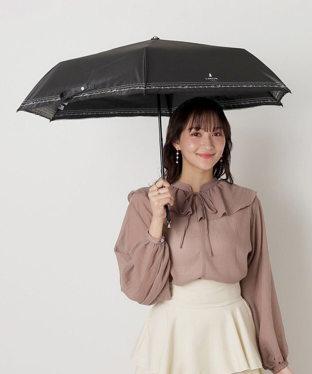 MOONBAT 【遮光率100％/遮熱/UV】LANVIN en Bleu (ランバン オン ブルー)晴雨兼用日傘 ピコレース シルバーラメ刺繍 折りたたみ傘 簡単開閉 ブラック