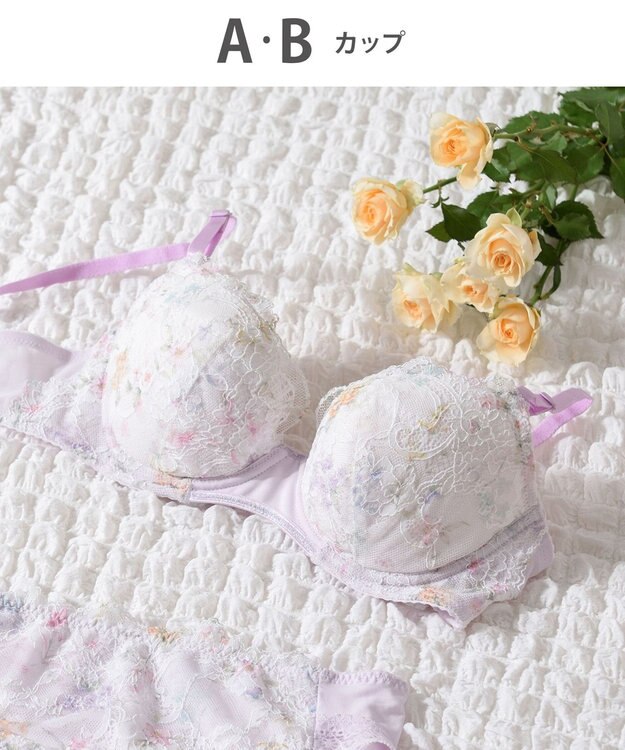 Wing 【マッチミーブラ】　ブラがわたしに合わせてくれる　バストの左右差や個々のバストの状態に対応　ウイング／ワコール　KB2003 パープル