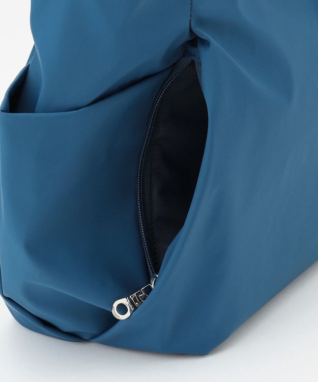 Y'SACCS 【ナイロンタフタ】トラベルショルダー ブルー