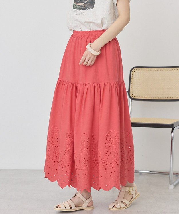 AMERICAN HOLIC アイレット刺繍ティアードスカート Red