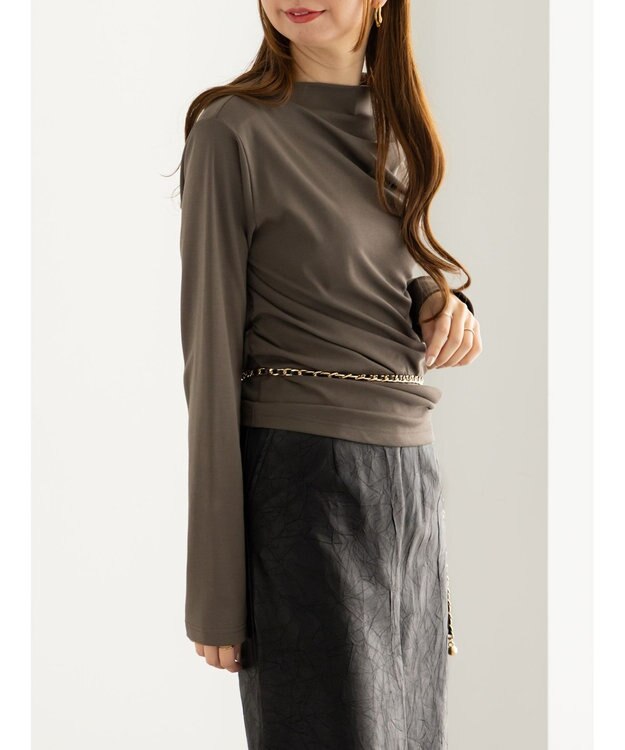 Te chichi スムースアシメロングスリーブプルオーバー《2025Autumn catalog vol.2 item》 カーキ