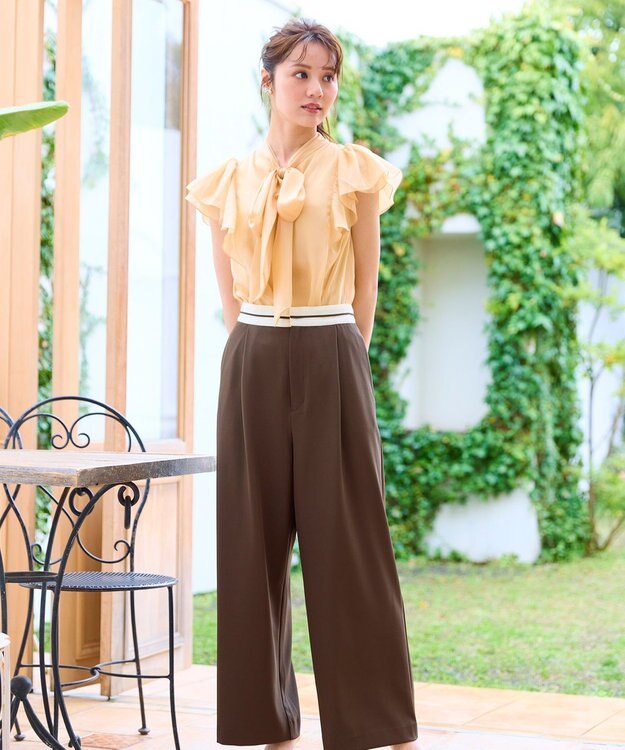 Feroux リボンタイフリルブラウス イエロー系