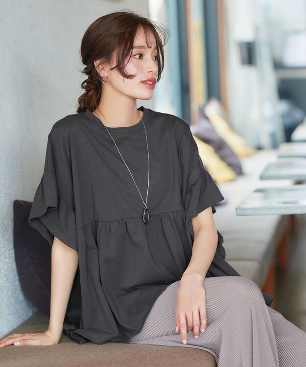 Tiaclasse 【新色追加】ギャザー切り替えフレアプルオーバー チャコールグレー