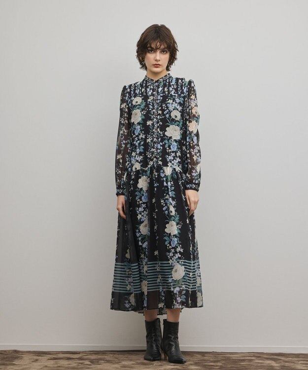 GRACE CONTINENTAL フラワープリントティアードワンピース ブラック