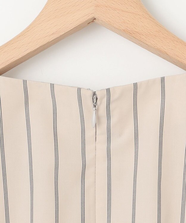組曲 【WEB限定】コットンポリエステルタイプライター セットアップ ベージュストライプ系1