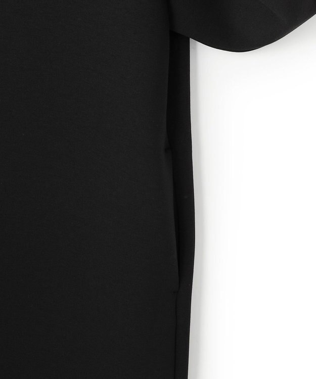 UNFILO BEAUTY FORM JERSEY キーネックワンピース ブラック