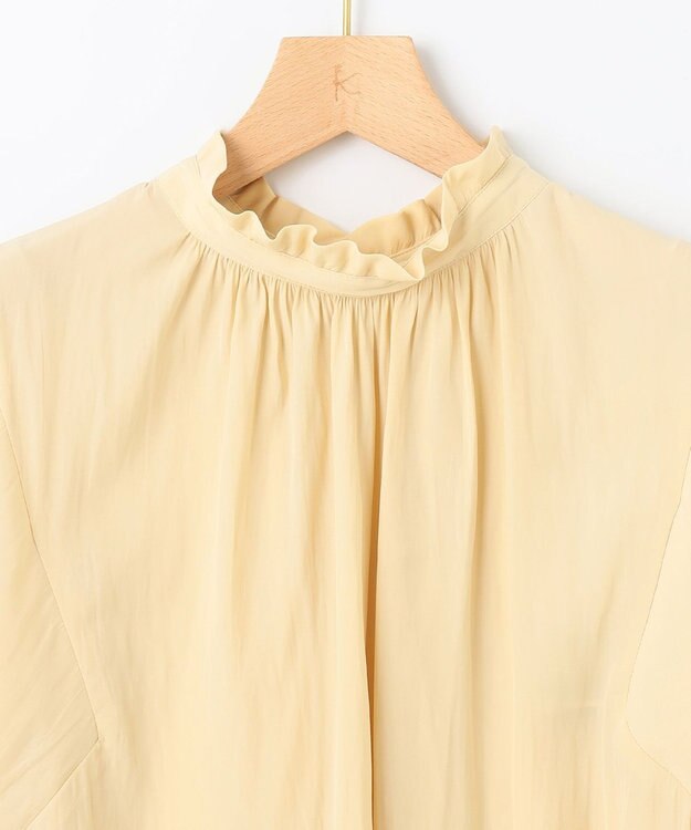 組曲 S 【前後着用可】ギャザーライトデシン ブラウス カスタード系