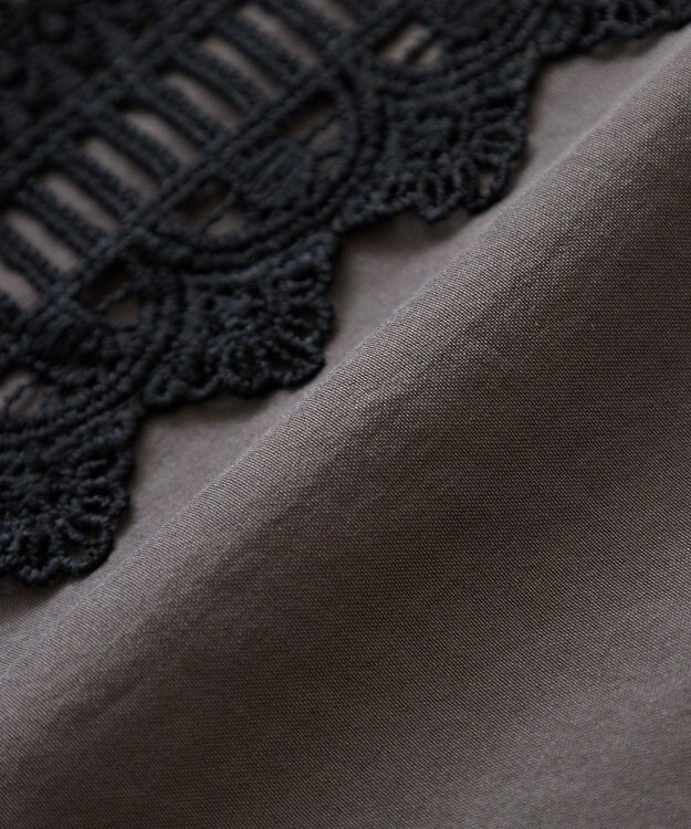 Green Parks ・ＥＬＥＮＣＡＲＥ　ＤＵＥ　フロントレースブラウス Charcoal Gray