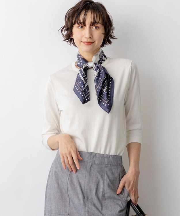 23区 プレミアムビオコットン クルーネック ニット ホワイト系