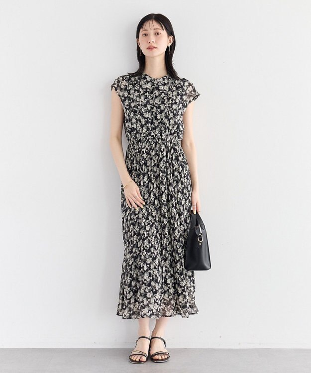 YECCA VECCA 花柄プリーツワンピース Black