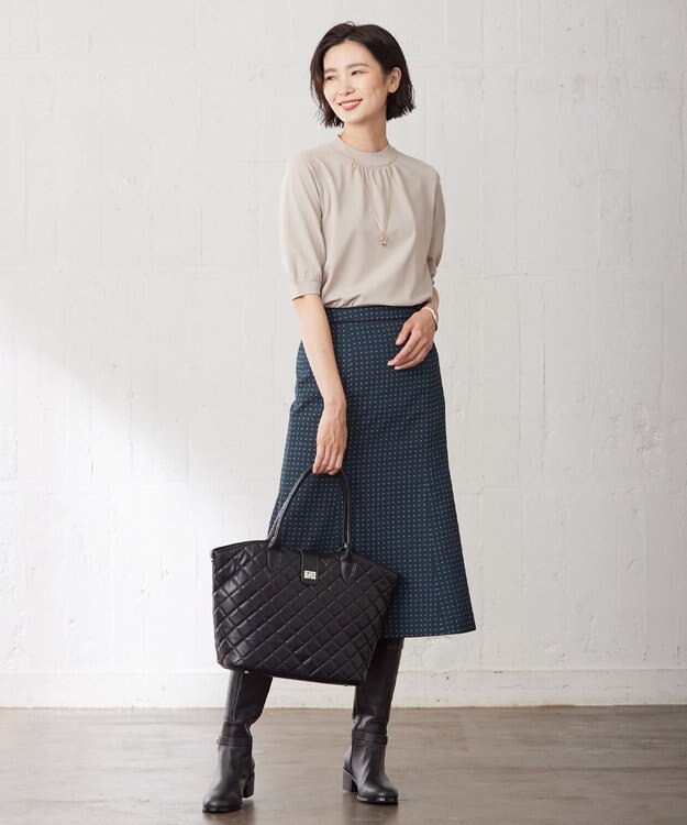 J.PRESS LADIES 【A4サイズ収納可】キルティング トートバッグ ブラック系