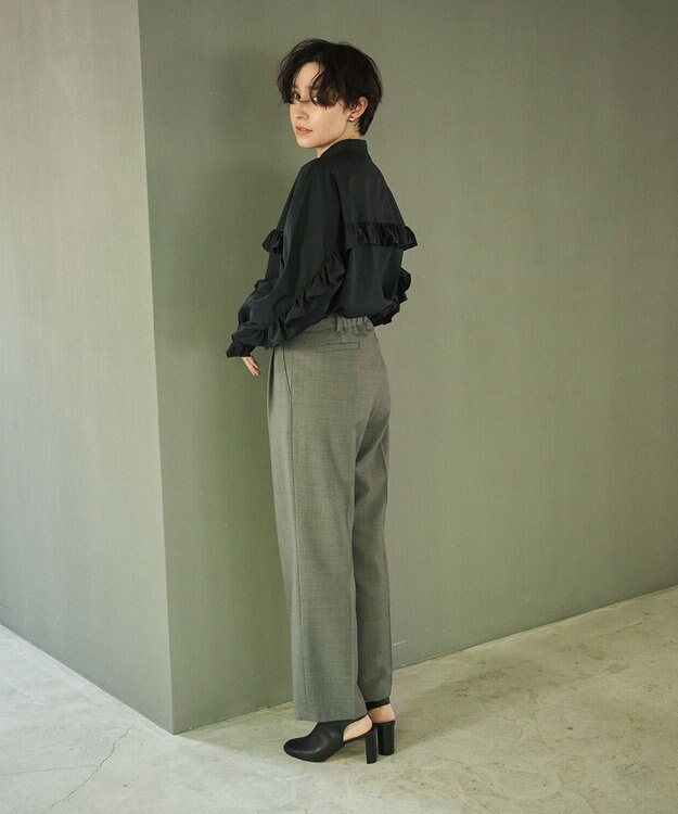 #Newans 【シワになりにくい/洗濯機可能】ラウンドフリルバンドカラーシャツ ネイビー