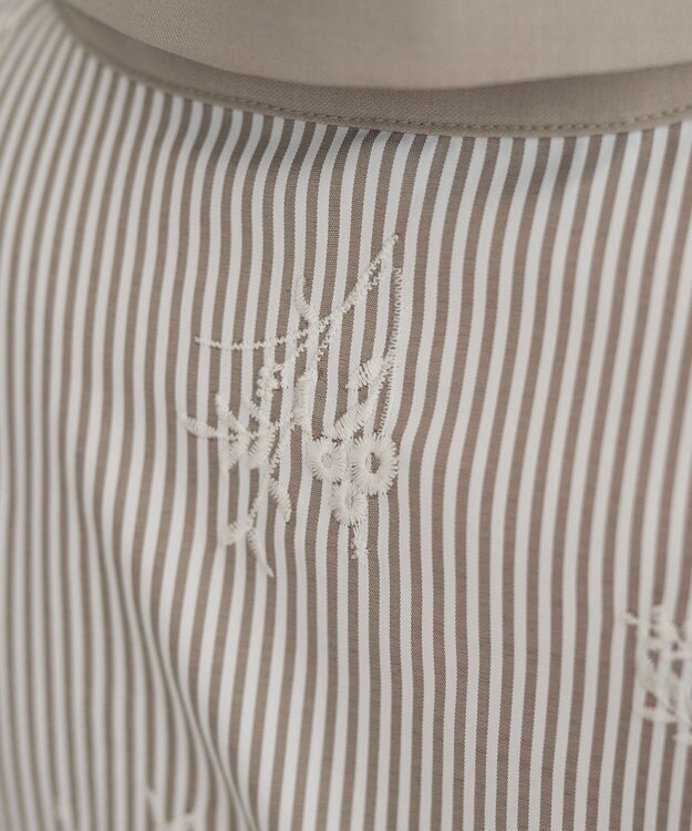 YECCA VECCA ストライプ柄フラワー刺繍ワンピース Beige