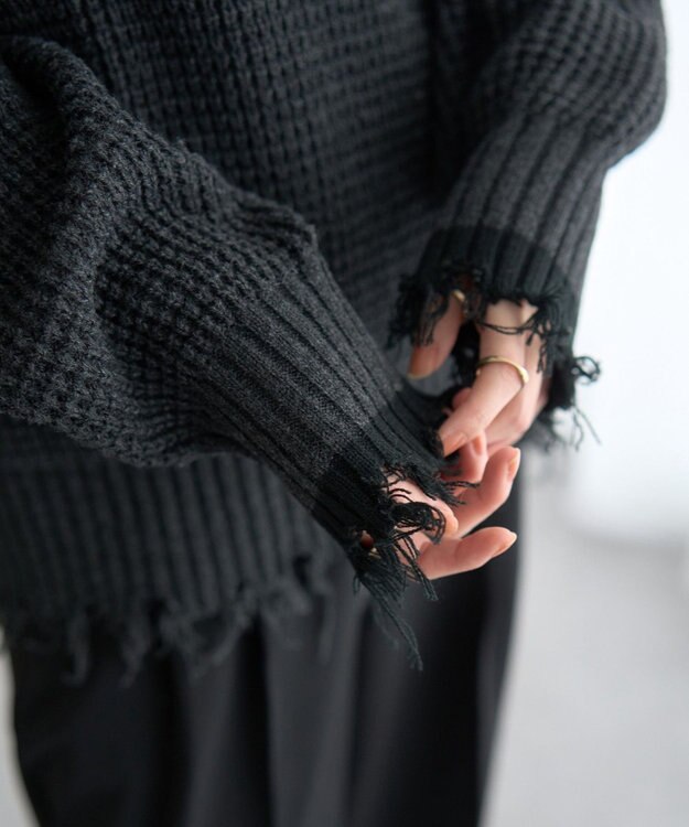 YECCA VECCA ダメージルーズニット Blue