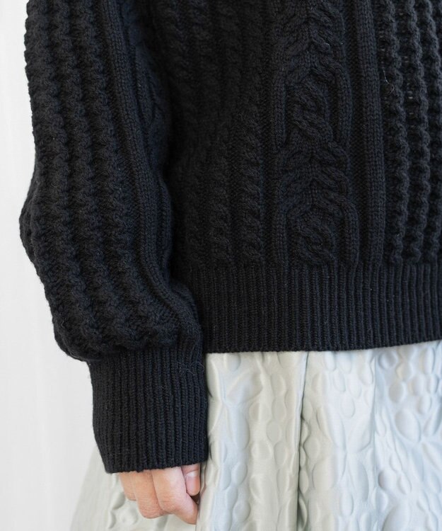 muuc 〈上質なカシミヤウール〉立体ケーブル編みプルオーバー〈しっとり柔らかい〉〈日本製〉〈オンオフ使えるきちんと感〉 ブラック