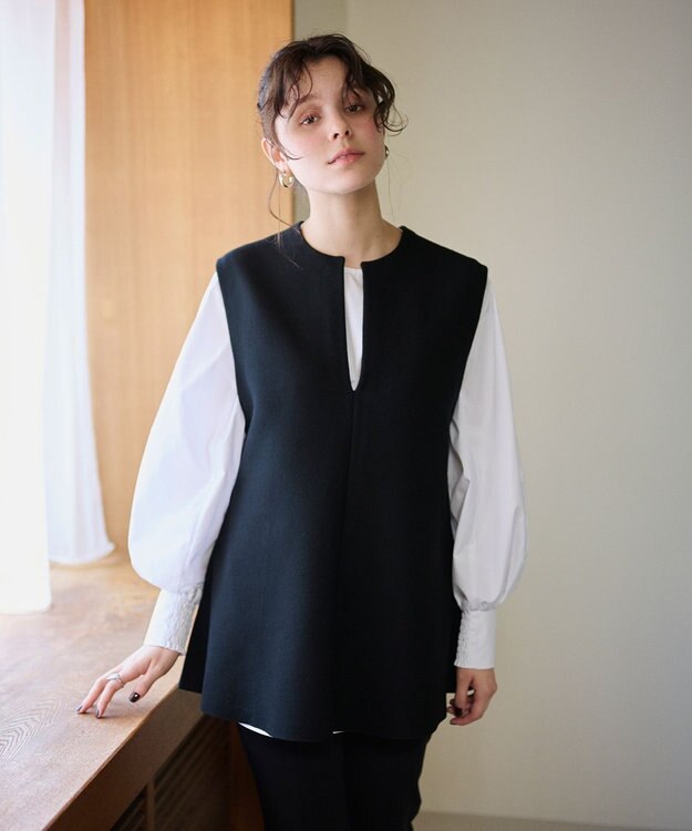#Newans 【洗える】スリットネックフレアベスト ブラック